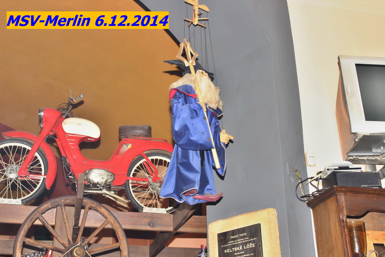 Merlin 20141206w 001