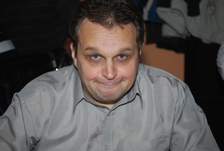 MSV_2011_049