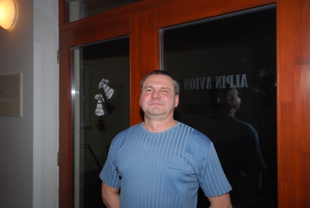 MSV_2011_074